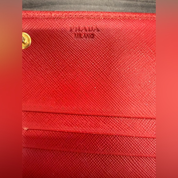 🎀Authentic Prada Trifold Bow Wallet🎀 - Picture 13 of 13